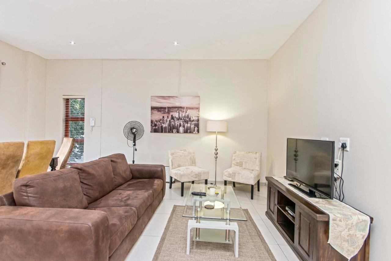 Dunton Guest House Γιοχάνεσμπουργκ Εξωτερικό φωτογραφία
