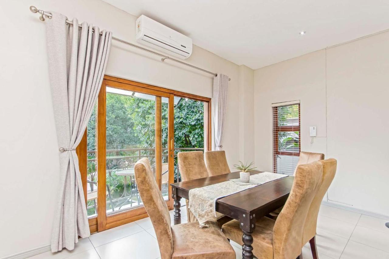 Dunton Guest House Γιοχάνεσμπουργκ Εξωτερικό φωτογραφία