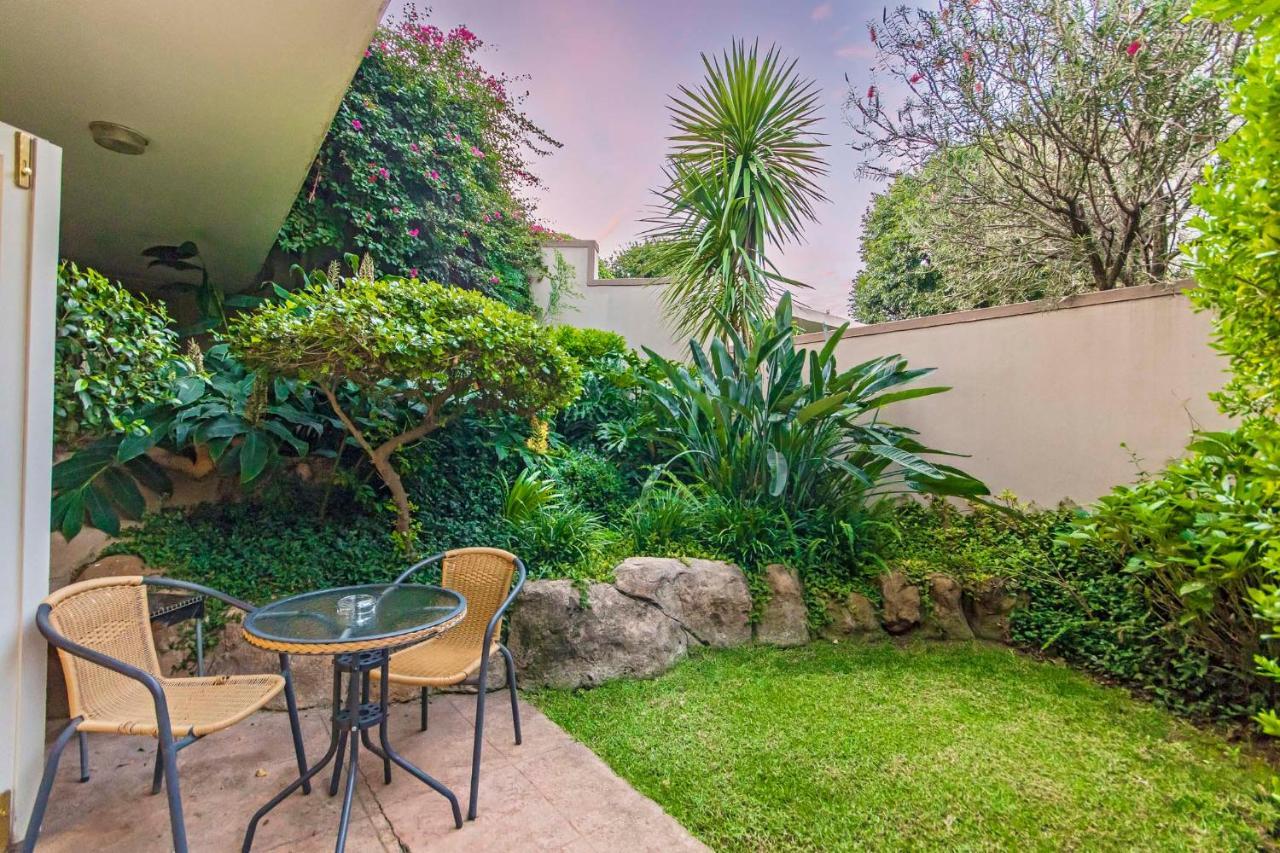 Dunton Guest House Γιοχάνεσμπουργκ Εξωτερικό φωτογραφία